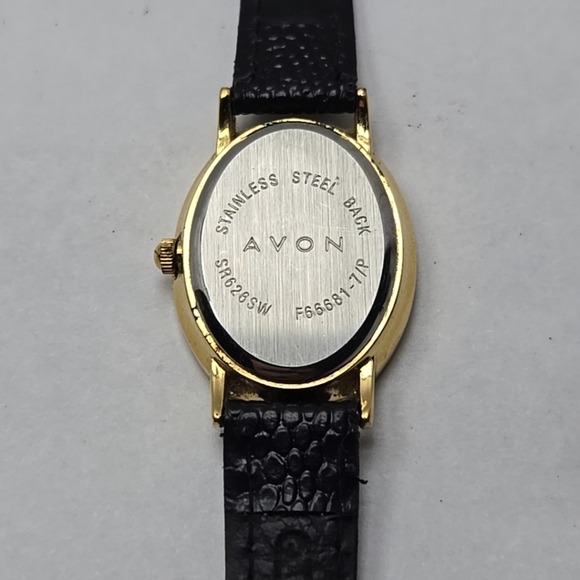 Womens AVON F66681-7/P Gold Tone Quartz Analog Watch Bezel MOP Face New Battery - Picture 11 of 11